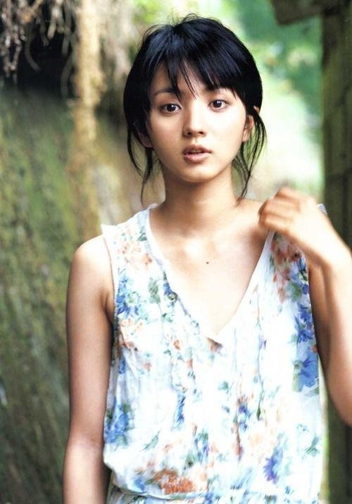 Nhan sắc 'nàng thơ của điện ảnh Nhật Bản' gây thương nhớ trong 'First Love' Photo-3-16706374924981044635846-1670646862645-1670646862704499103217