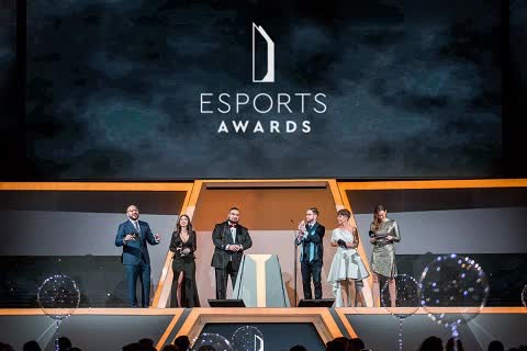 Esports Awards là giải thưởng thường niên của làng eSports - nguồn: Esports Awards