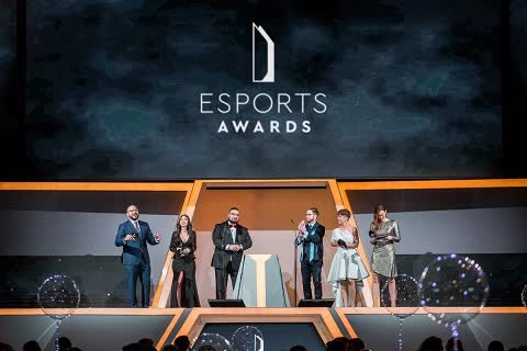 Esports Awards là giải thưởng thường niên của làng Thể thao điện tử - nguồn: Esports Awards