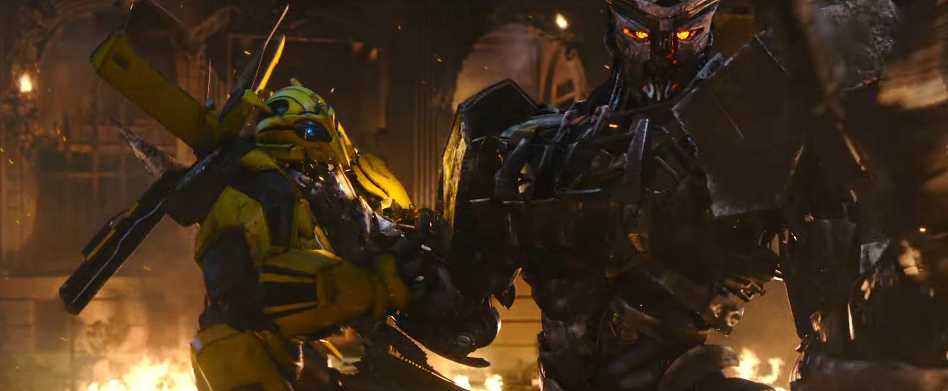 在《變形金剛：野獸崛起》預告片中與巨型怪物機器人的戰鬥令人窒息 - 照片 9。