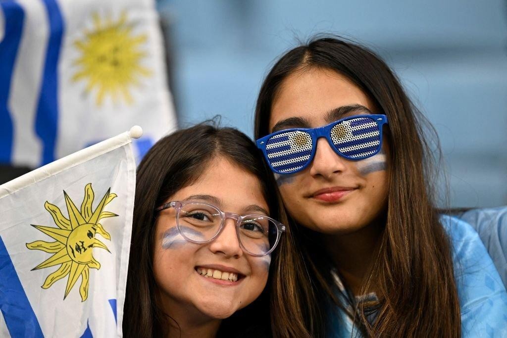 Ngắm dàn mỹ nhân cổ vũ cho ĐT Uruguay tại World Cup 2022 - Ảnh 11.