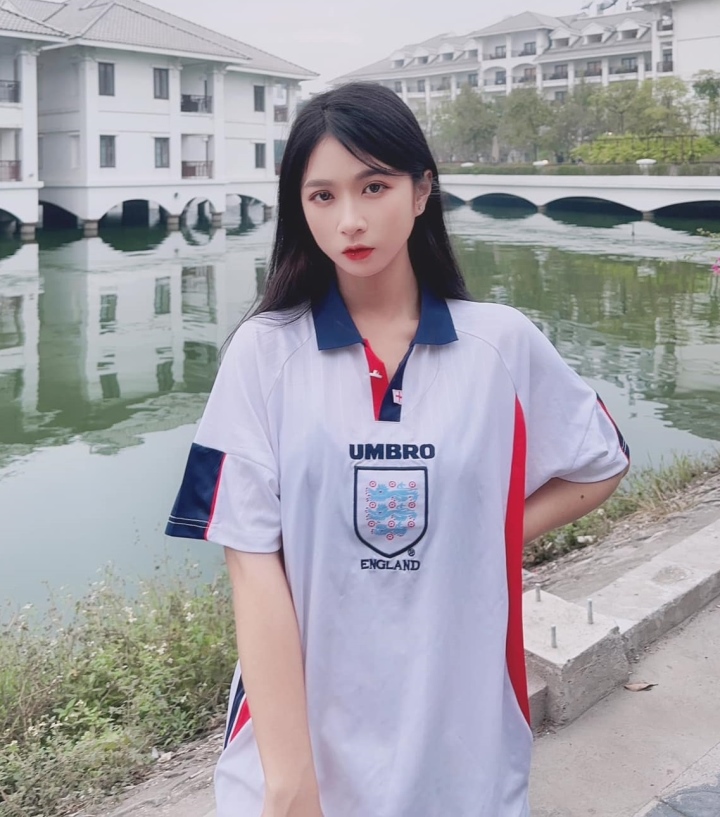 Mỹ nữ Nóng Cùng World Cup mê Chelsea Photo-1-1670214830820983684134-1670312985494-16703129856671203345028