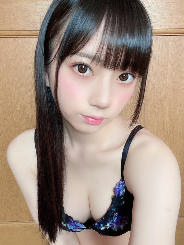 Loạt những mỹ nhân 18+ tuổi Hổ nổi bật của làng phim Nhật Bản (P.2) - Ảnh 4. Loạt những mỹ nhân 18+ tuổi Hổ nổi bật của làng phim Nhật Bản (P.2) - Ảnh 4.