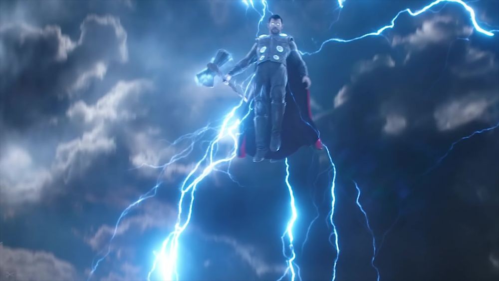 Thor và 3 nhân vật đã cầm Stormbreaker trong tay, có kẻ còn dùng gậy ông đập lưng ông - Ảnh 2.