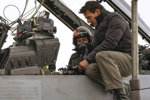 Hé lộ chương trình huấn luyện mạo hiểm do Tom Cruise tự thiết kế trong Maverick Super Pilot - Ảnh 3.