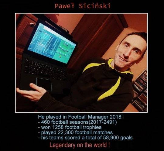 Coaching Manchester United for 416 years in a row in Football Manager, the gamer was registered with a Guinness record, and fans admired his perseverance - Photo 1.