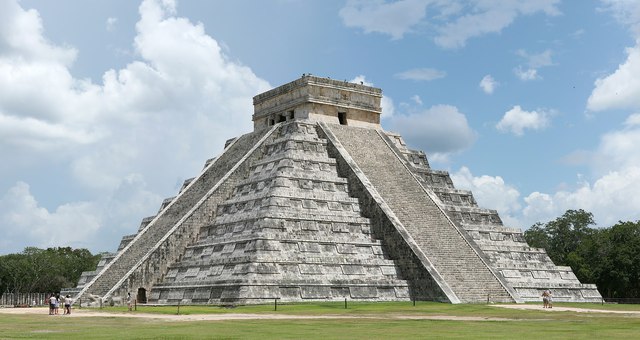     Những gì bên trong các kim tự tháp Maya cổ đại?  - Ảnh 2.