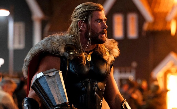 Chris Hemsworth suýt mất vai Thor vào tay mỹ nam cực thân cận, phải dốc sức mới chiến thắng được - Ảnh 1.