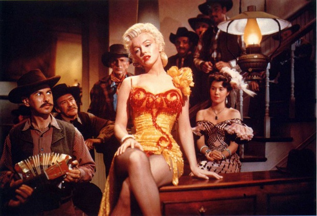 8 đặc điểm khiến khán giả mê mẩn quả bom tóc vàng Marilyn Monroe đến tận ngày nay - Ảnh 3.