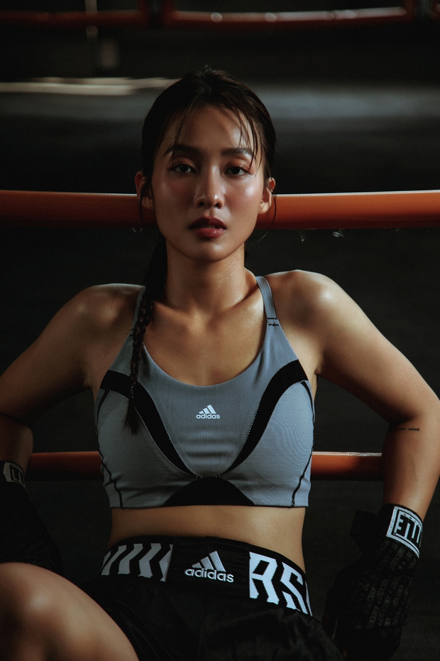 10 năm lột xác của Khả Ngân: Từ hot girl boxing trở thành mỹ nhân đình đám - Ảnh 22.