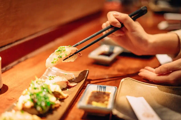  7 điều cần nhớ về văn hóa ẩm thực Nhật Bản, có những thứ tưởng chừng đơn giản nhưng dễ mắc lỗi sai - Ảnh 1.