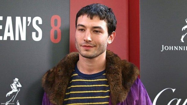 The Flash Ezra Miller xin lỗi vì loạt bê bối đời tư, thừa nhận đang điều trị tâm thần - Ảnh 1.