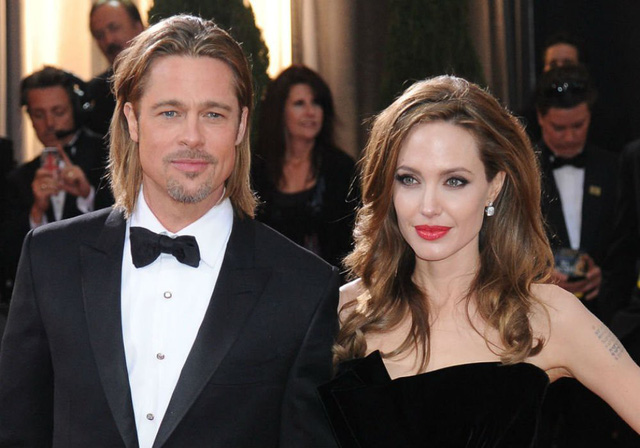 Angelina Jolie called Brad Pitt a monster after the plane crash - Photo 1.