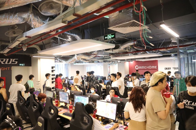 Khai trương cơ sở mới của GameHome: Mái nhà mới đầy tiện nghi của game thủ Việt - Ảnh 1.