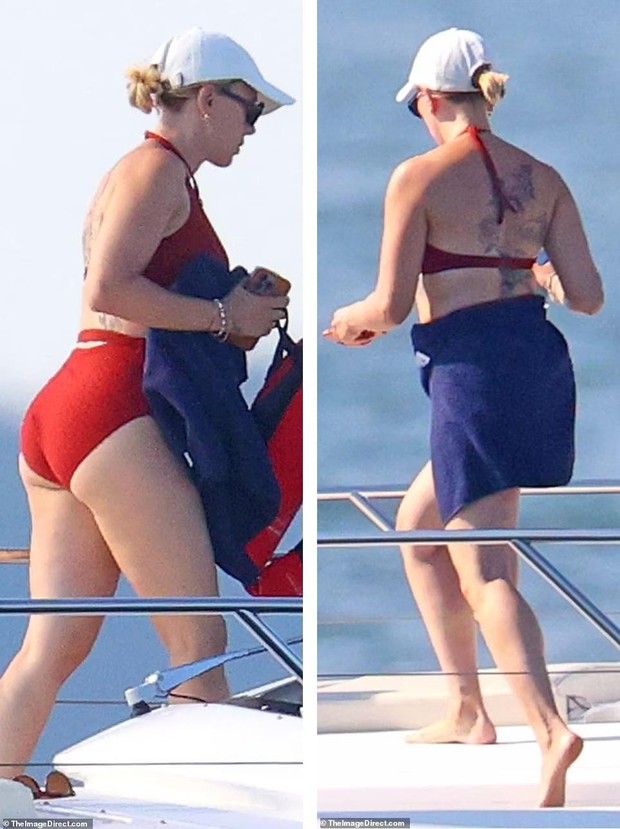 Scarlett Johansson's black widow in a bikini showing her fat belly is still sexy - Photo 2.