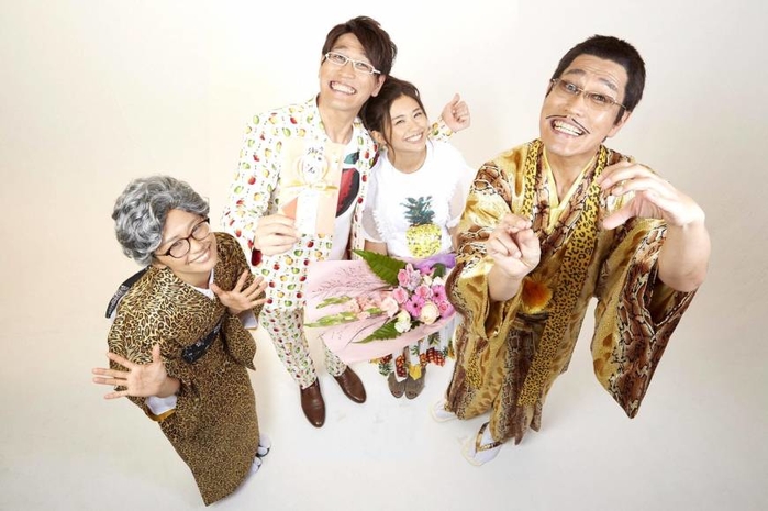 Sau 6 năm làm mưa làm gió với bản hit Pen Pineapple Apple Pen, nam diễn viên hài Nhật Bản hiện tại thế nào?  - Ảnh 7.