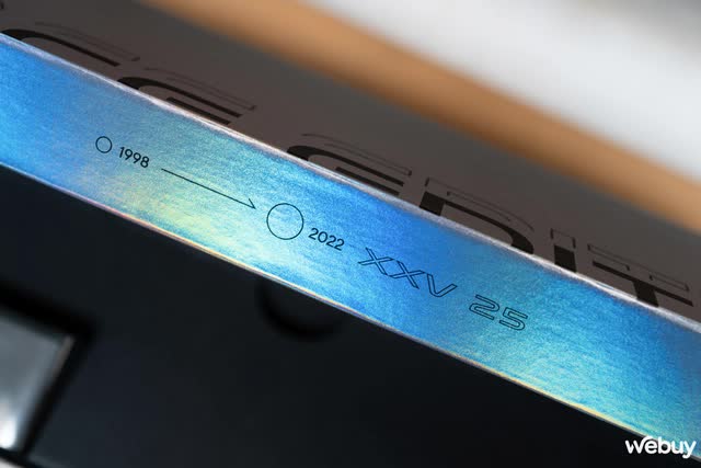 Ngắm laptop Asus Zenbook 14X OLED Space Edition: Màn hình đẹp, cấu hình cao, nhiều chi tiết thiết kế độc đáo - Ảnh 4.