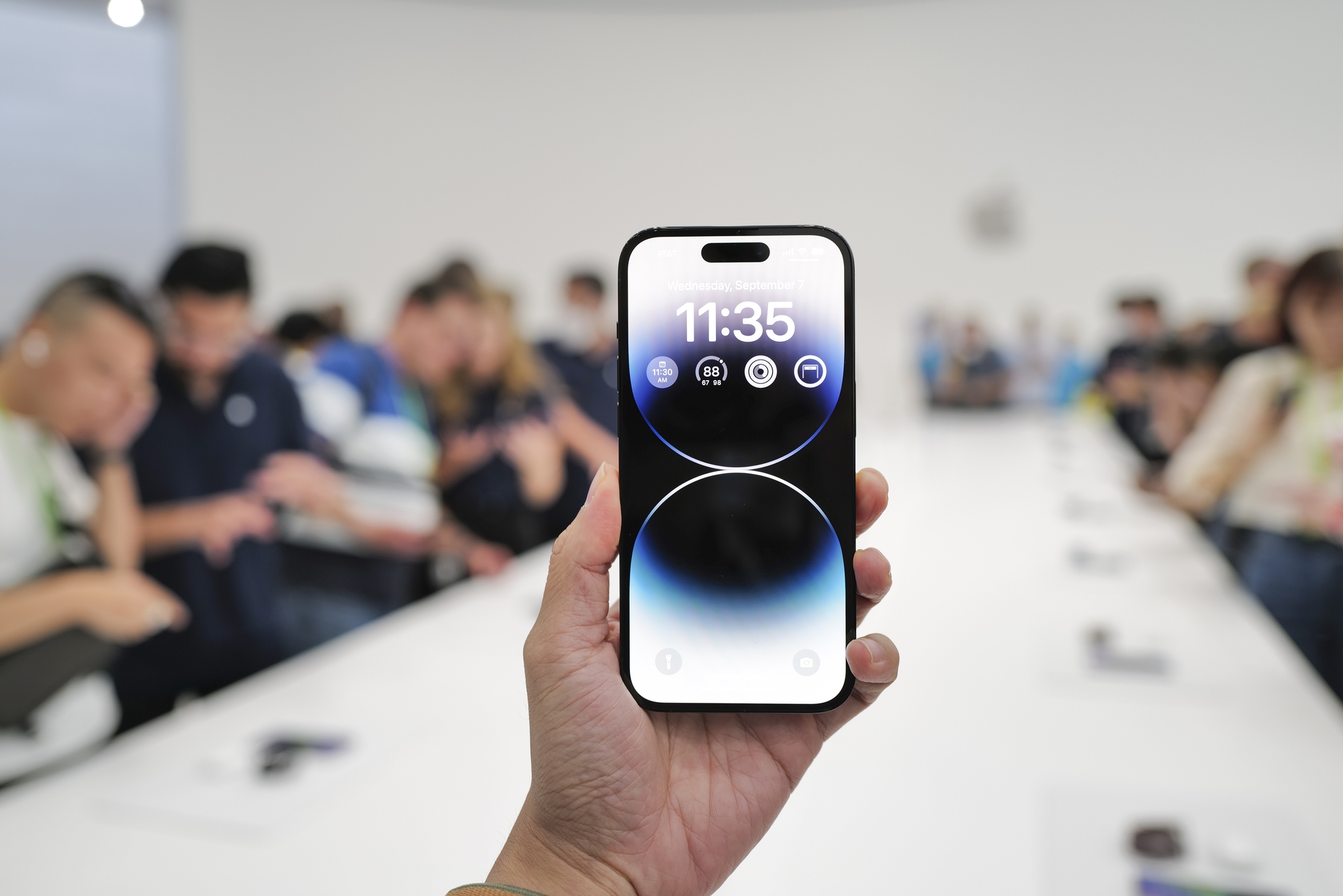 Айфон 14 про. Айфон 14. Разработчик айфона. Новый iphone 14. Айфон 14 концепт.