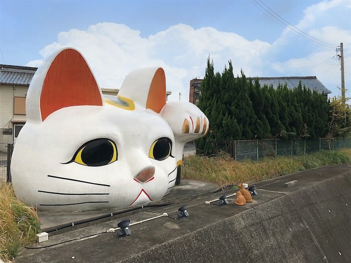 Câu chuyện thú vị về nguồn gốc ra đời tượng mèo Maneki-neko may mắn nổi tiếng của Nhật Bản - Ảnh 9.