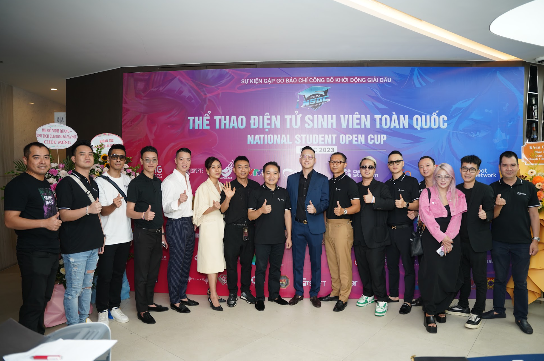 Sangtraan, Theanh96 góp mặt tại Offline chung kết miền của National Student Open Cup 2023 - Sự kiện Esports có quy mô tới 1000 người - Ảnh 1.