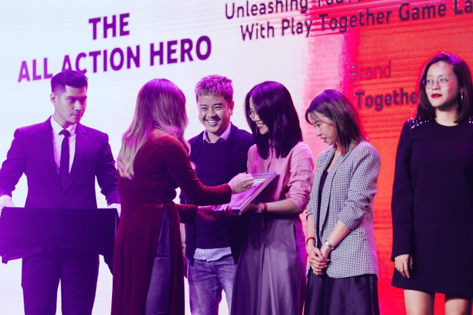Play together VNG giành 2 giải thưởng tại YouTube Works Awards - Ảnh 2.