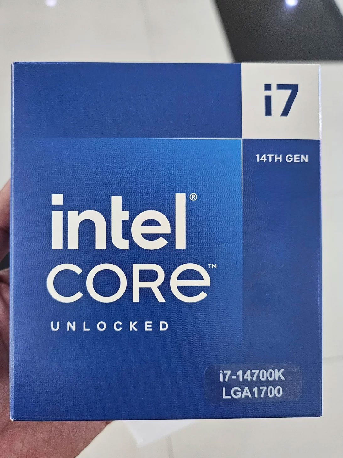Chip Core i7 thế hệ 14 bất ngờ xuất hiện trên thị trường, trước cả khi Intel mở bán - Ảnh 2.