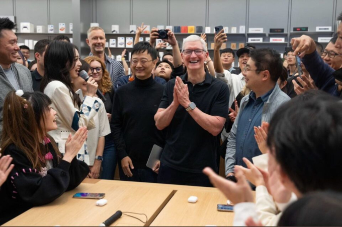 "Cha đẻ" Liên quân bất ngờ được giám đốc Apple khen ngợi, khẳng định là "hiện tượng" toàn cầu - Ảnh 1.