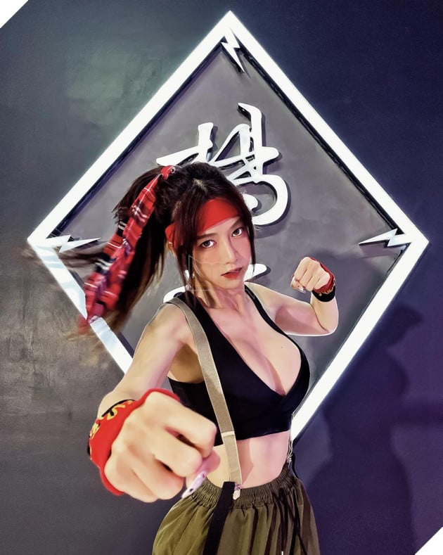 Góc hoài niệm: Trước khi làm MC nhà đài, Lê Bống từng có màn cosplay tướng game cực "cháy" thế này đây - Ảnh 9.