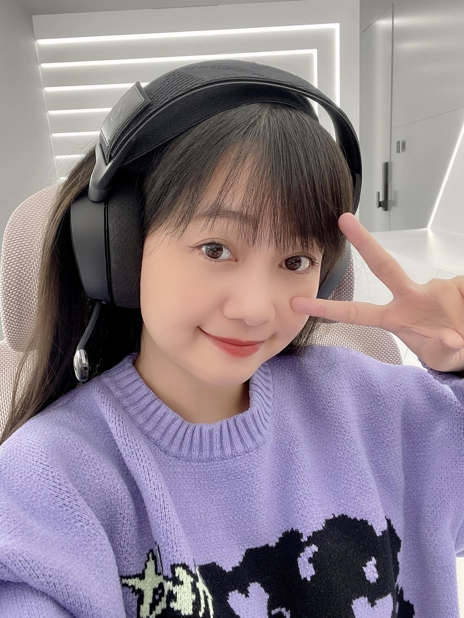 Nữ streamer &quot;lười&quot; nhất làng game, sau một năm &quot;off sóng&quot; mới thừa nhận lý do - Ảnh 1.