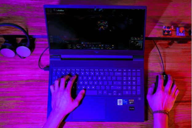 HP Victus 16 - Vũ khí tối thượng, cân mọi loại game - Ảnh 1.