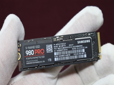 SSD nhái siêu tinh vi, phần mềm chính hãng cũng không phát hiện được 2-16794005520431446659147-1679455115374-16794551154781438375552-1679461917108-1679461918020709324120