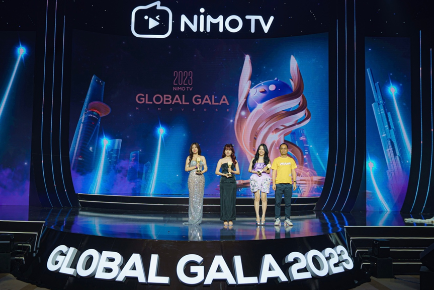Những mỹ nhân khiến vạn người ngây ngất xuất hiện trên thảm đỏ NimoTV Global Gala - Ảnh 3.