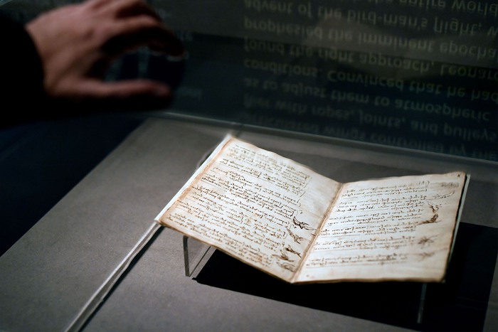 What are the secrets inside the world's most expensive book - Codex Leicester?  - Photo 4.