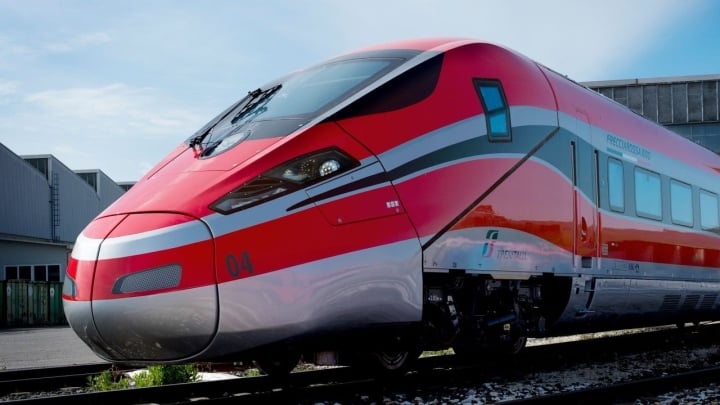 The fastest trains in the world - Photo 9.
