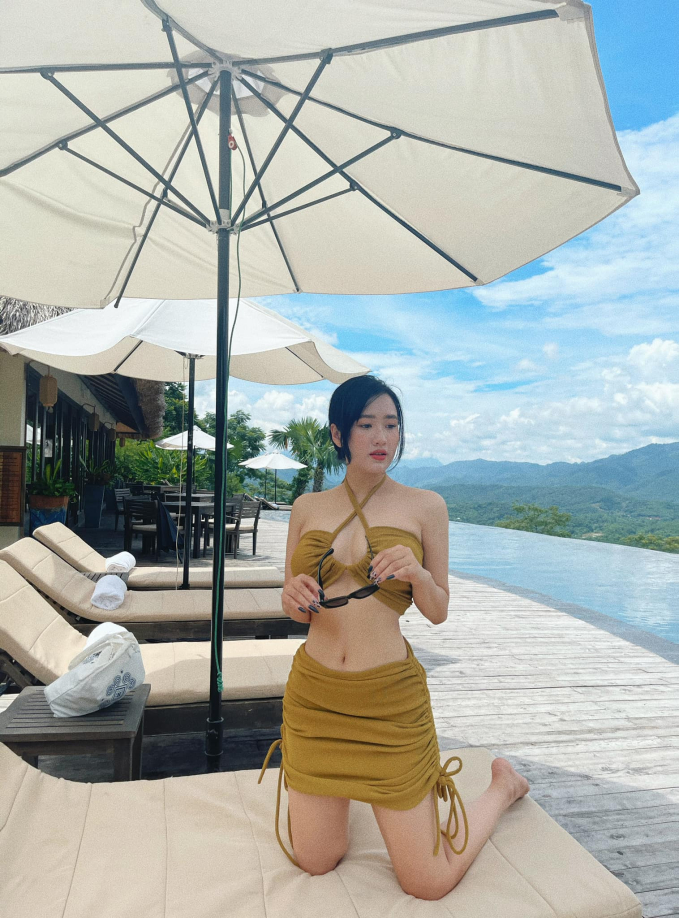 3 hot girl đóng phim Việt giờ vàng đọ dáng với bikini - Ảnh 9.