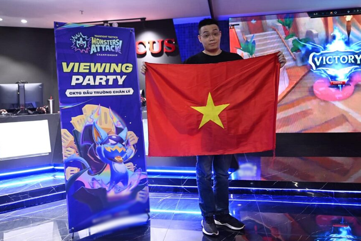 Trở thành &quot;kỳ thủ số 1 thế giới&quot;, game thủ ĐTCL Việt Nam được săn tìm ráo riết - Ảnh 1.
