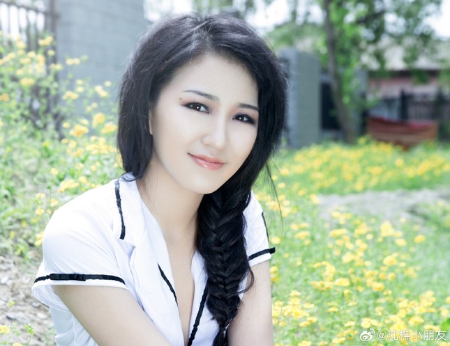 Nữ diễn viên đóng thế cảnh khỏa thân cho Phạm Băng Băng đi tù - Ảnh 1.