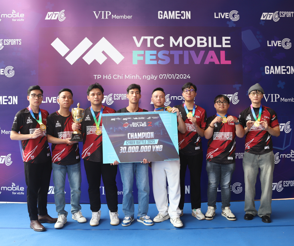 Champion Spartacus Chim Sẻ Đi Nắng gây ấn tượng mạnh trong giải Cyber Battle tại VTC Mobile Festival - Ảnh 7.