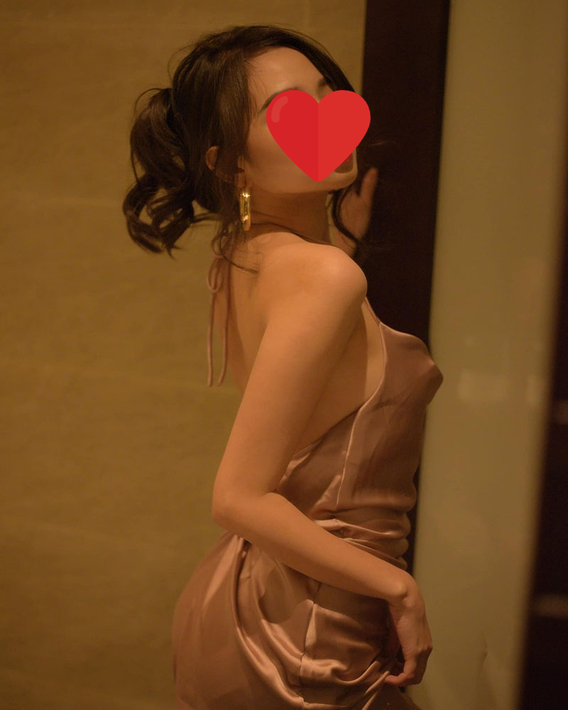 Bình luận trên giao diện "cờ đỏ"Thái độ của nữ streamer nóng bỏng thu hút sự chú ý - Ảnh 2.