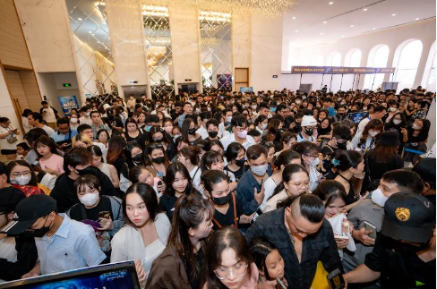 15.000+ khán giả quẩy "bung nóc" tại AU FES 2024 - Đại tiệc sinh nhật Audition 18 tuổi- Ảnh 2.