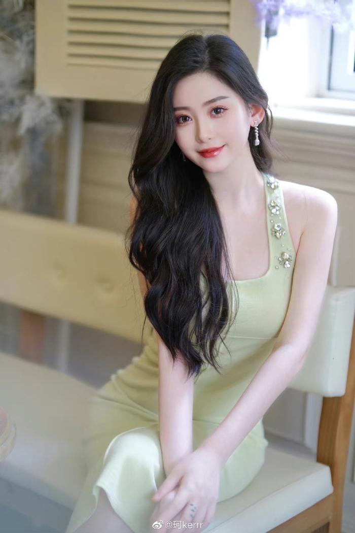 Hot streamer uy hiếp bạn trai minh tinh, đòi tài sản nghìn tỷ nếu chia tay- Ảnh 2.