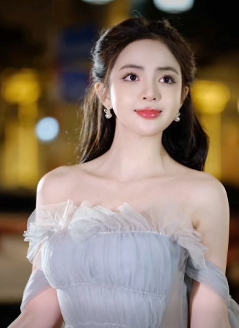 Xuất hiện với diện mạo