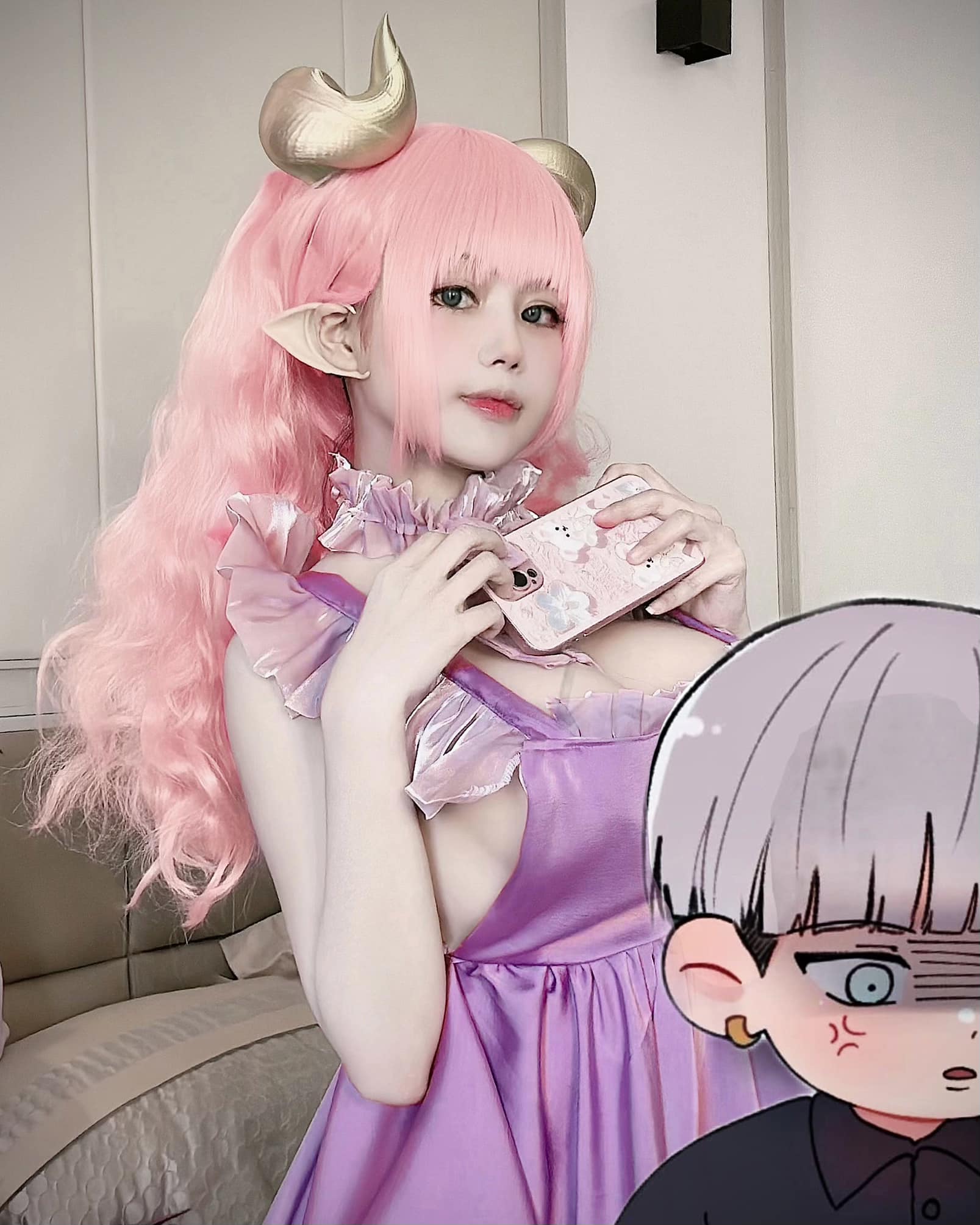 Khẳng định không phải Quỳnh Bei, nữ streamer "show" loạt ảnh đắt giá - Ảnh 4. Khẳng định không phải Quỳnh Bei, nữ streamer "show" loạt ảnh đắt giá - Ảnh 4.