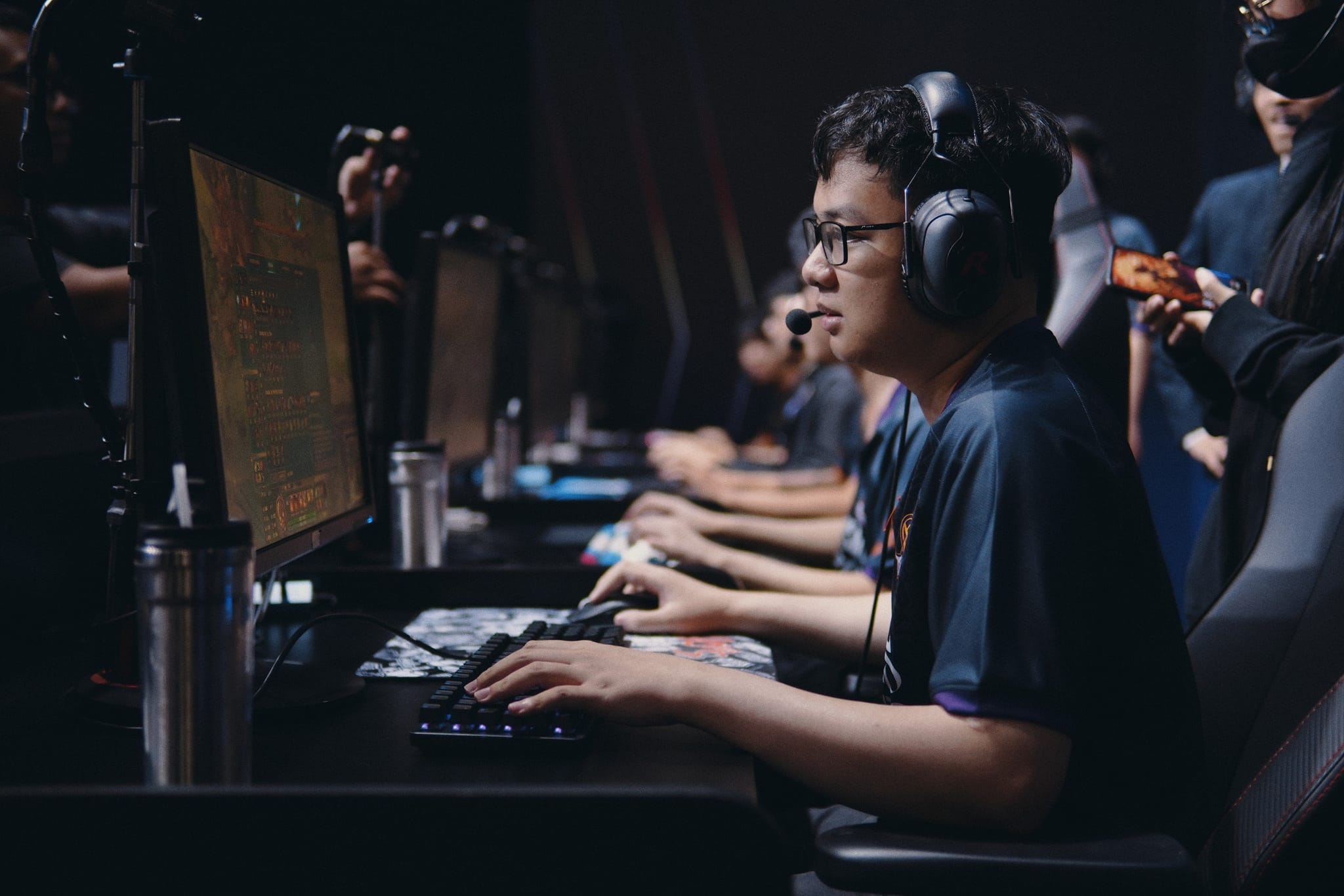 SofM góp mặt và đội VKE từ chỗ đang chật vật nay lại trở thành ứng cử viên cho chức vô địch VCS SofM góp mặt và đội VKE từ chỗ đang chật vật nay lại trở thành ứng cử viên cho chức vô địch VCS