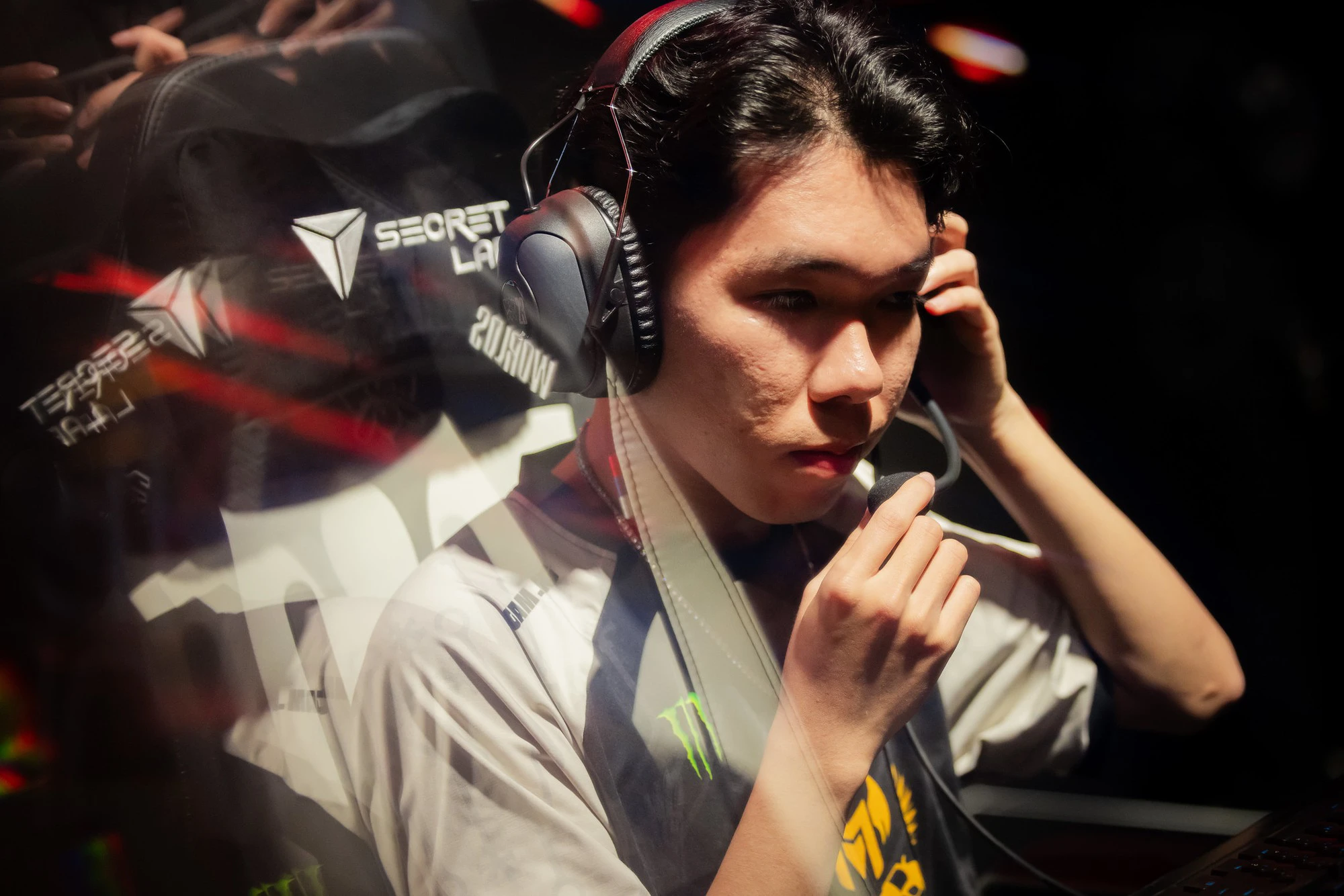 Nhưng nếu gia nahạp giải đấu này thì khả năng đi MSI lẫn CKTG của Slayder xem như đã chấm dứt Nhưng nếu gia nahạp giải đấu này thì khả năng đi MSI lẫn CKTG của Slayder xem như đã chấm dứt