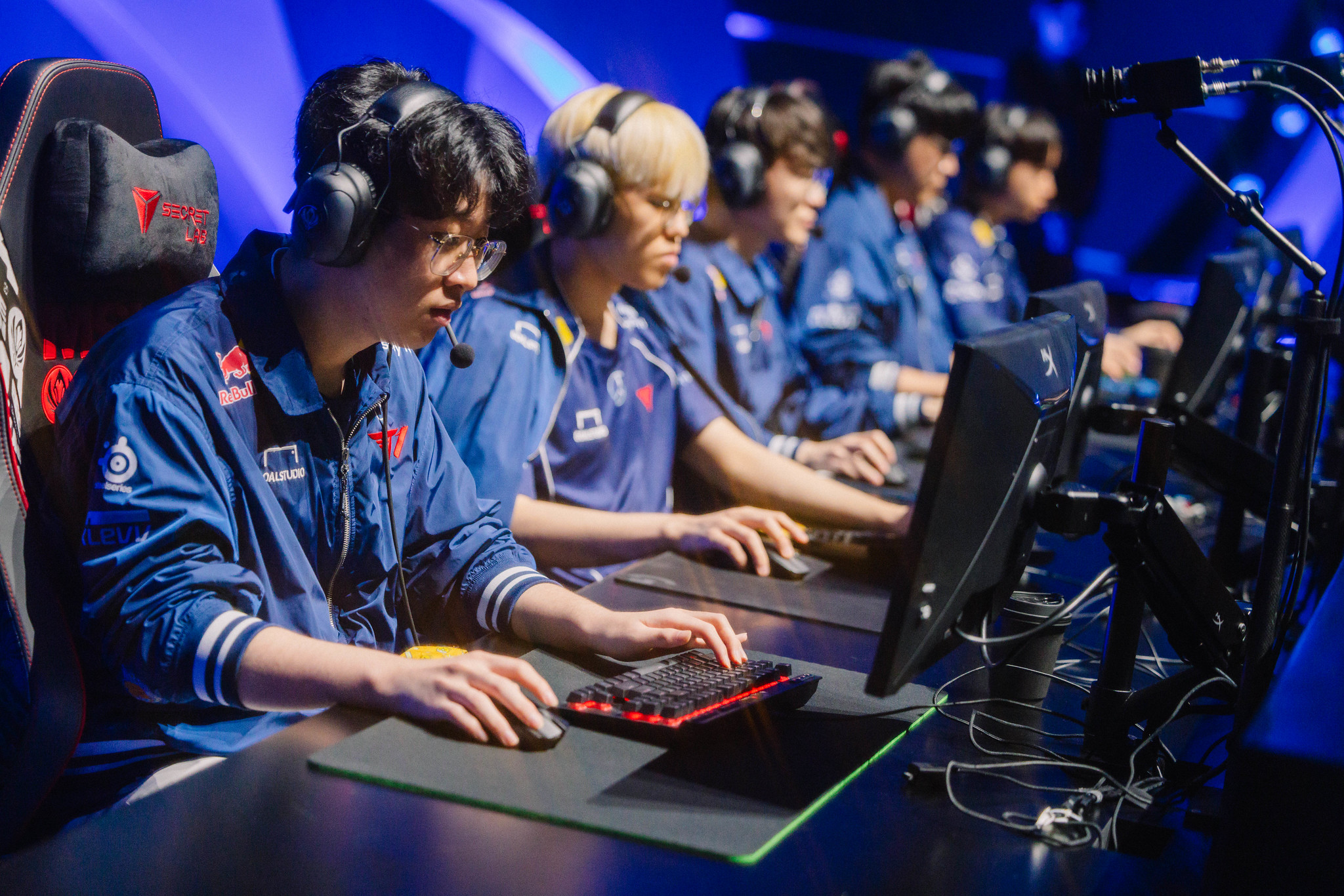 T1 vượt qua vòng Khởi Động MSI 2024 khá nhẹ nhàng T1 vượt qua vòng Khởi Động MSI 2024 khá nhẹ nhàng