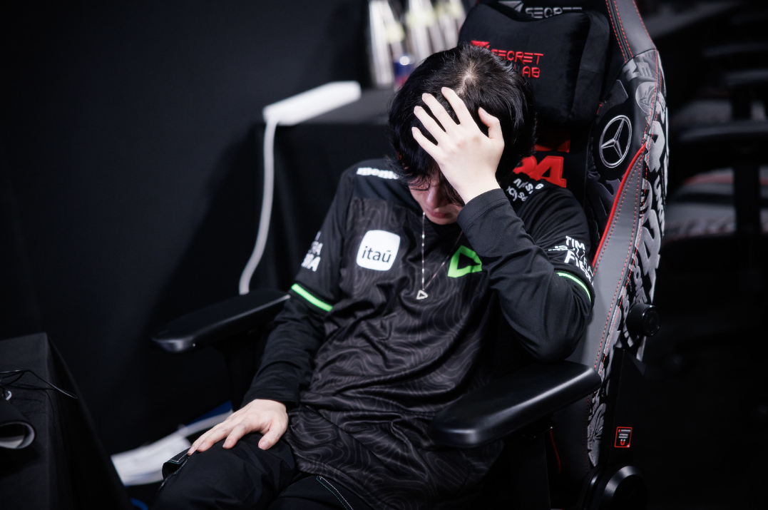 Bại tướng của GAM bị khán giả nhà đồng loạt quay lưng phản đối, đòi Riot làm một điều không tưởng - Ảnh 8.