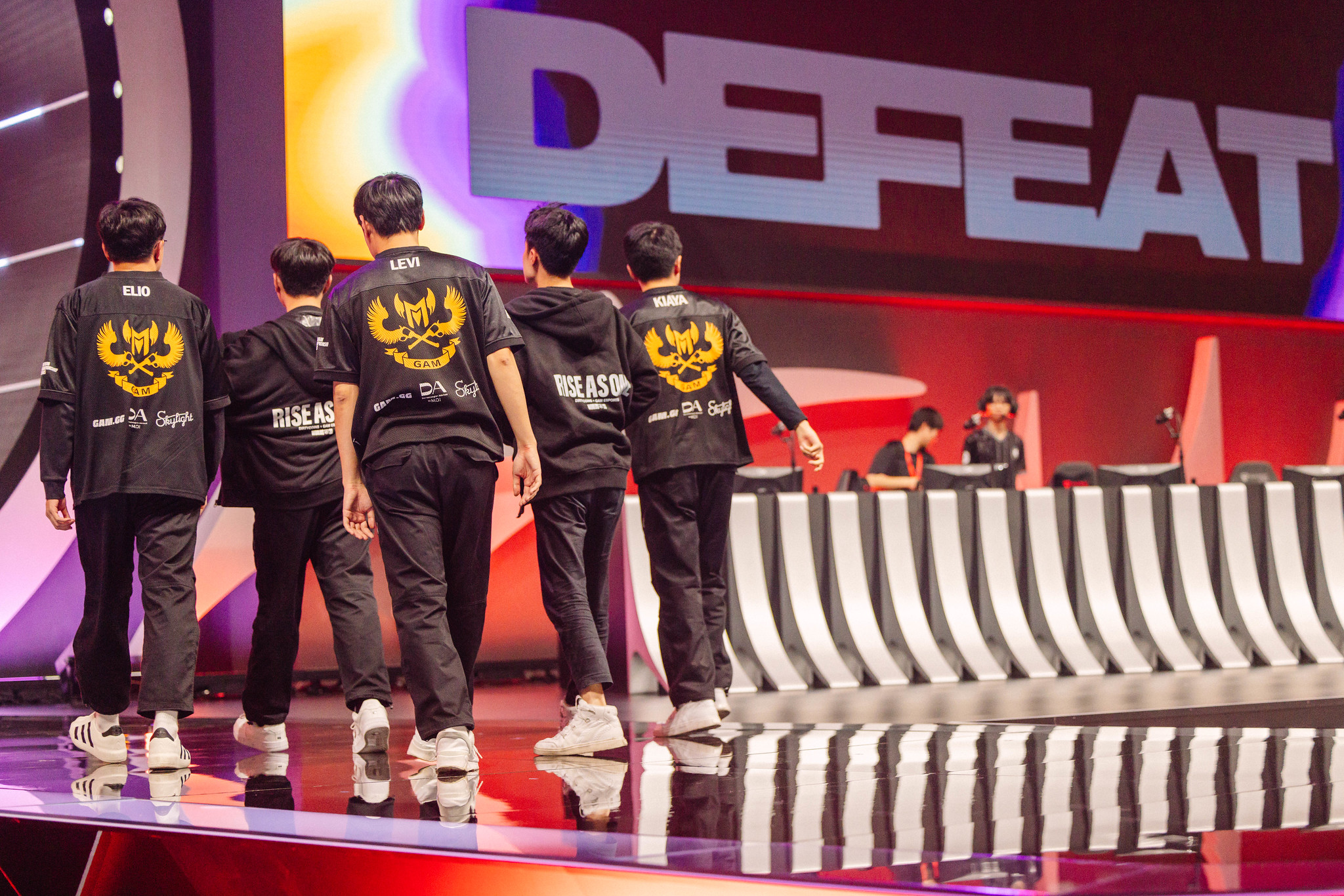 GAM đã rời MSI 2024 nhưng trận đấu của đội thì vẫn được cộng đồng mạng bàn luận GAM đã rời MSI 2024 nhưng trận đấu của đội thì vẫn được cộng đồng mạng bàn luận