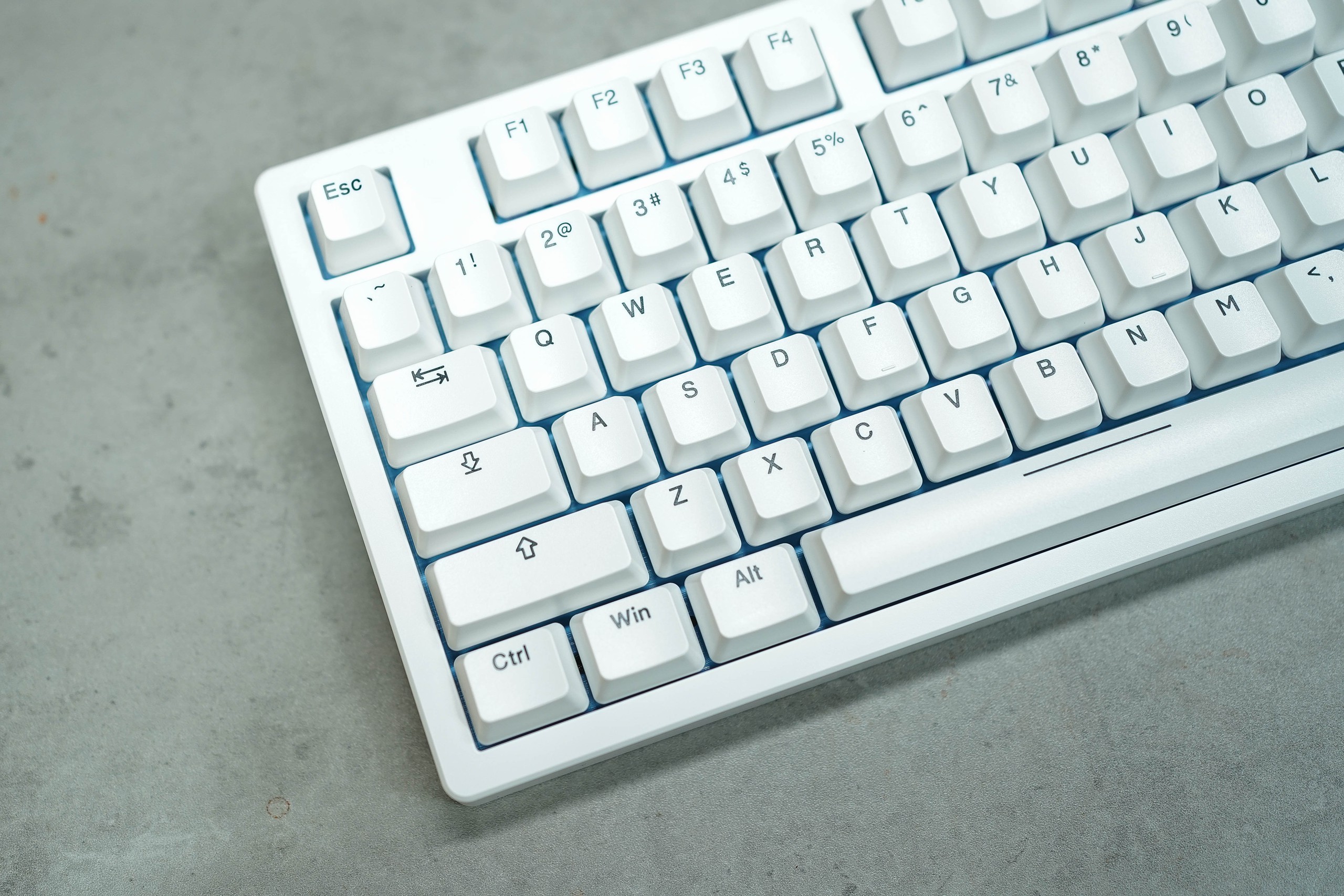 Rẻ mà ngon: Bàn phím cơ chưa tới 400 nghìn nhưng siêu 'ổn áp' cho game thủ - Ảnh 5.