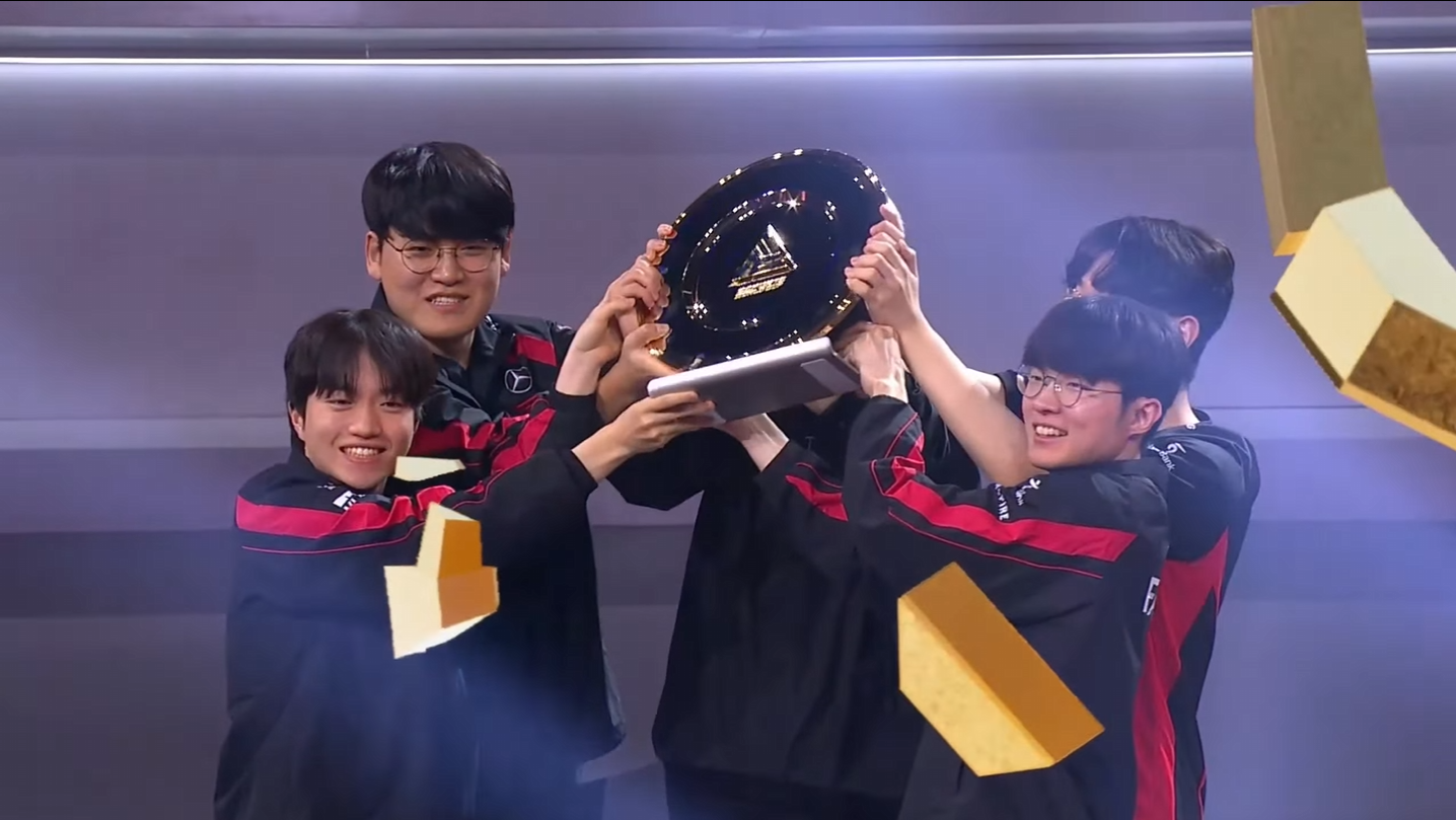 T1 đạt danh hiệu quốc tế đầu tiên trong năm 2024 nhưng EWC vẫn bị gạch đá  vì quá "hành xác"